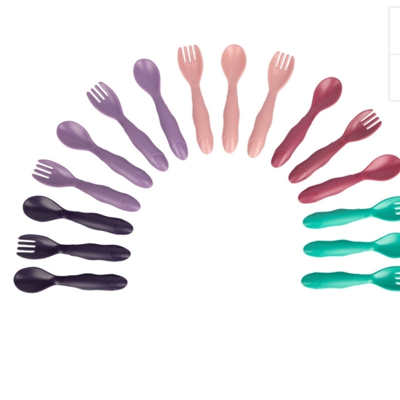 Green Grown Flatware and Cups - Picture 3 of 6